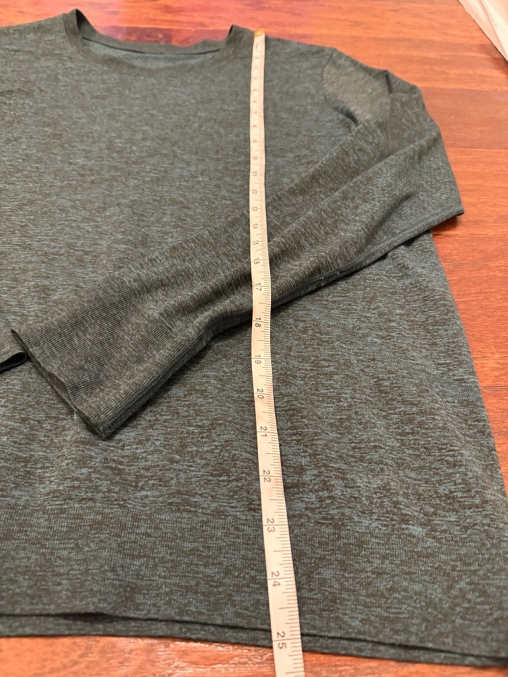 lululemon Metal Vent Tech Long Sleeve Shirt Men’s Large Heather Green - Picture 4 of 7